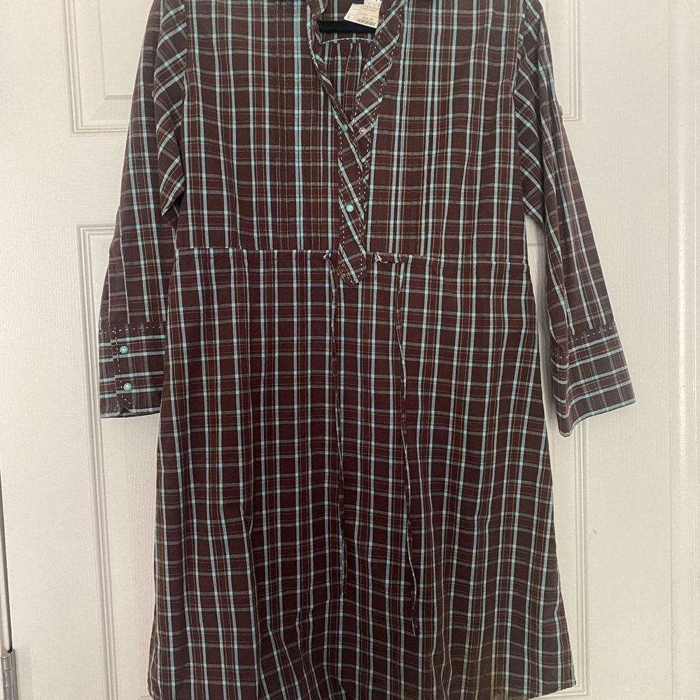 Cowgirl Medium Brown Turquoise Snap Long Sleeve/ Snap buttoned dress shirt